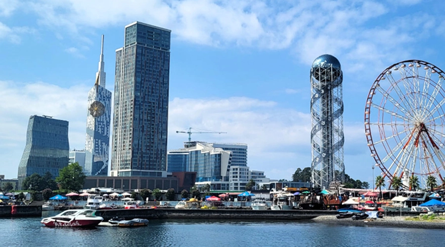 مکان های دیدنی تاریخی باتومی در تور اصفهان باتومی