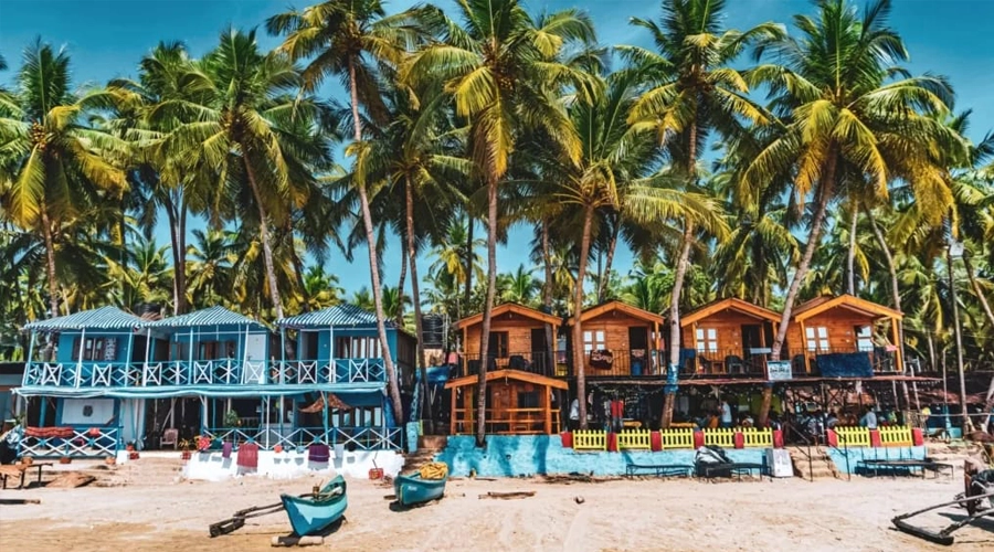 مسافران اصفهانی در سواحل زیبای گوا