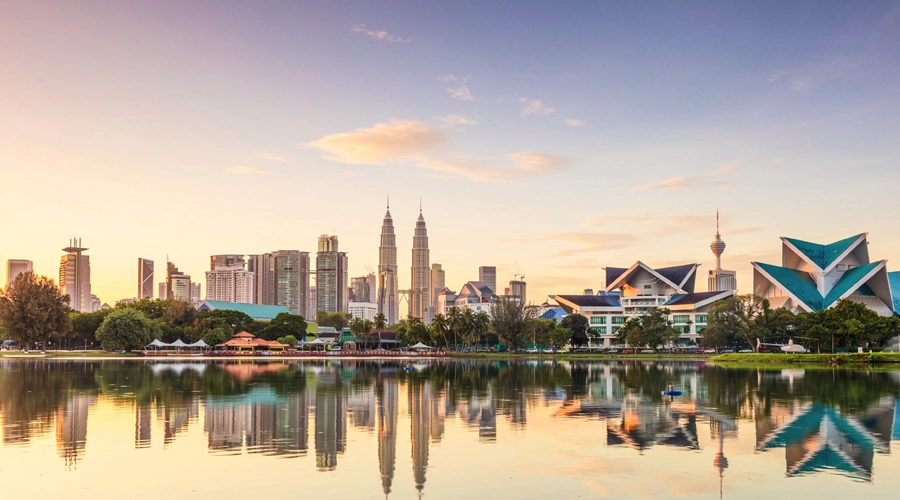 سفر خاطره‌انگیز از اصفهان به کوالالامپور با پرواز مستقیم