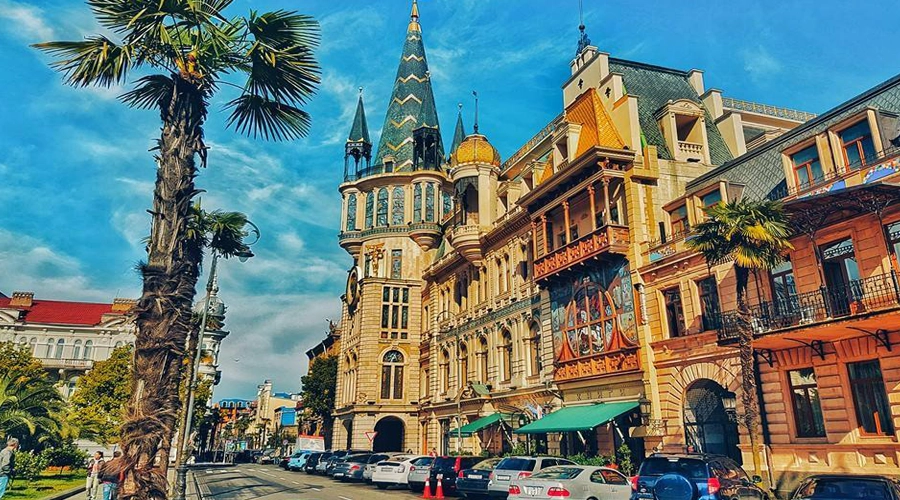 هزینه غذا و تفریحات در باتومی