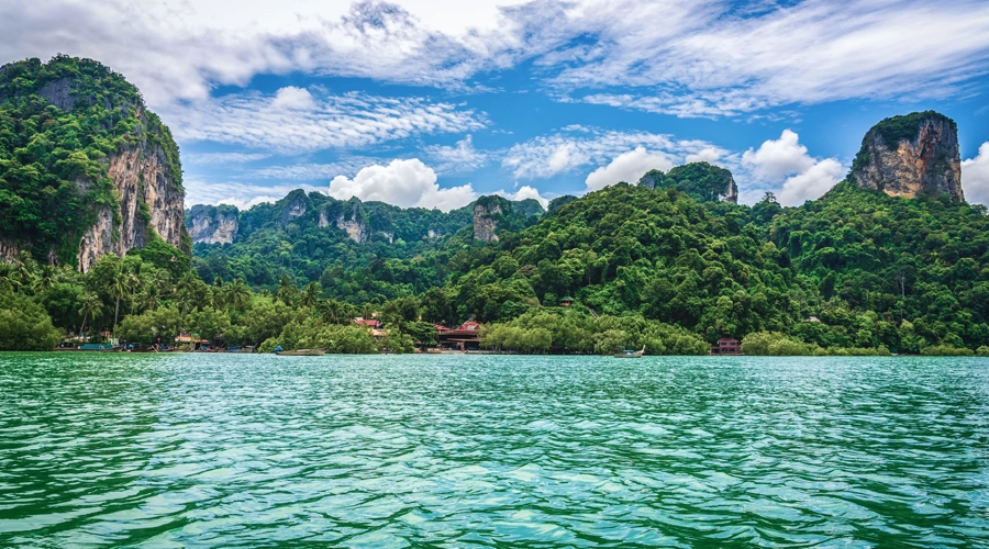 بهترین زمان سفر به تایلند برای دیدن دریا