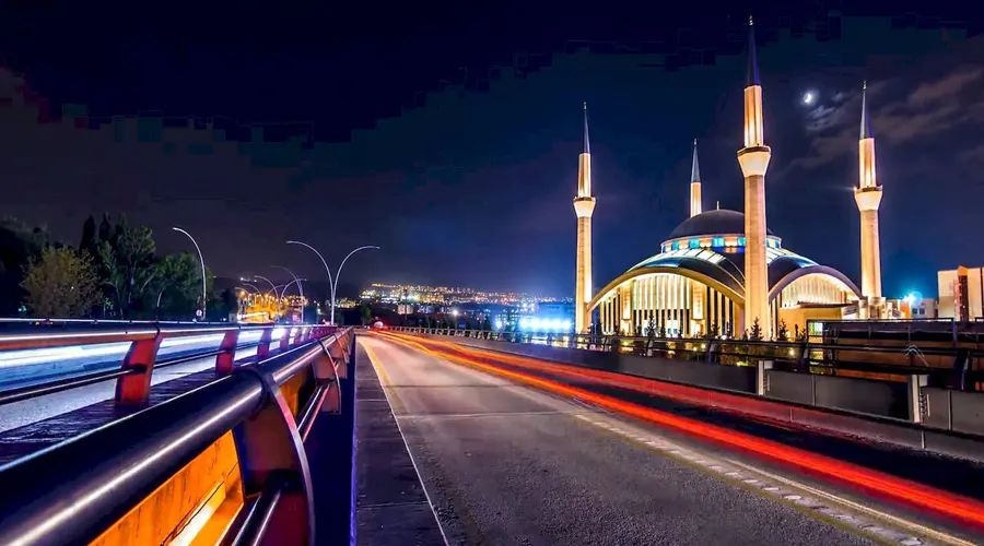 قیمت بلیط رفت و برگشت در تور آنکارا از اصفهان