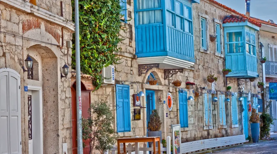 تور استانبول یا ازمیر؛ کدام برای خرید و تفریح مناسب‌تر است؟