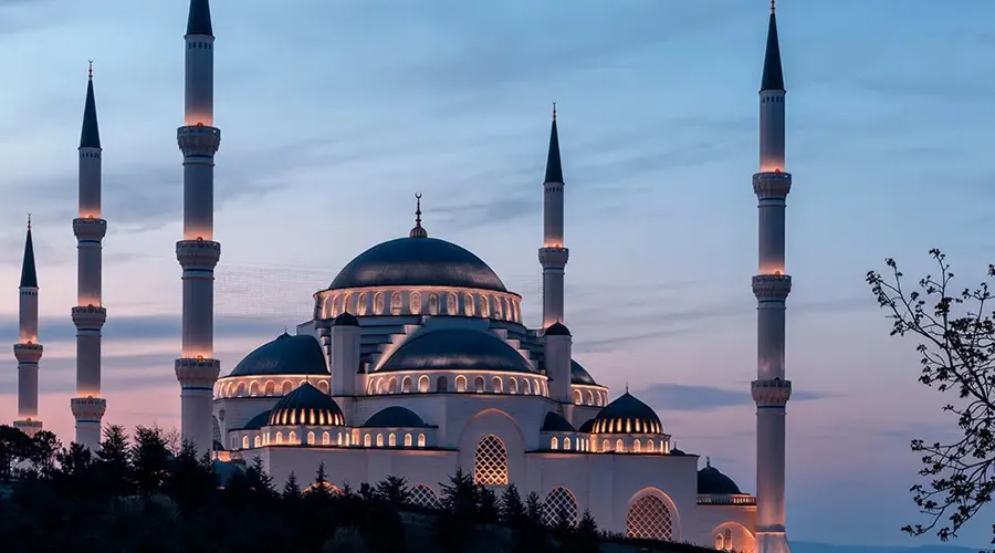 تور آنکارا از اصفهان با پرواز مستقیم