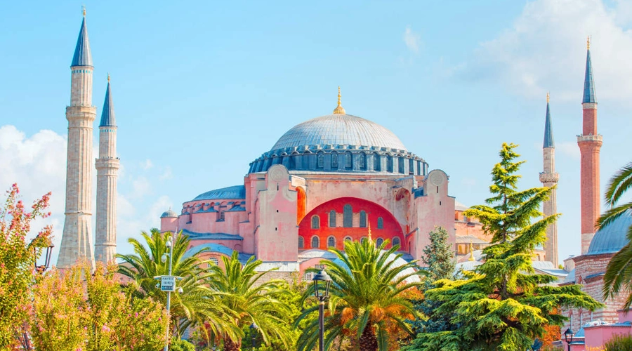 تفاوت گزینه‌های حمل‌ونقل عمومی در استانبول و ازمیر