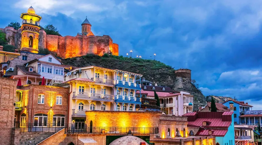 مقایسه هزینه های سفر به گرجستان در ماه ها و فصول مختلف برای مسافران ایرانی