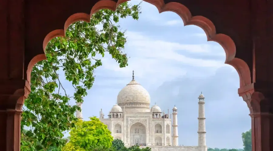 راهنمای کامل بازدید از تاج محل؛ شاهکار مرمرین جهان