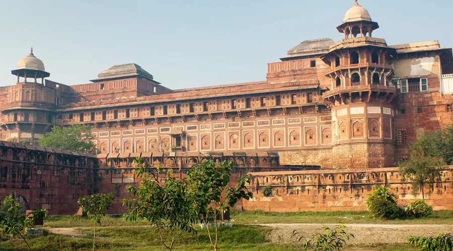 جاذبههای گردشگری آگرا