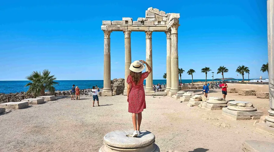 هزینه سفر از اصفهان به آنتالیا