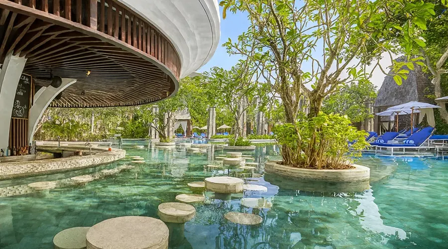 قیمت بلیط اصفهان به بالی