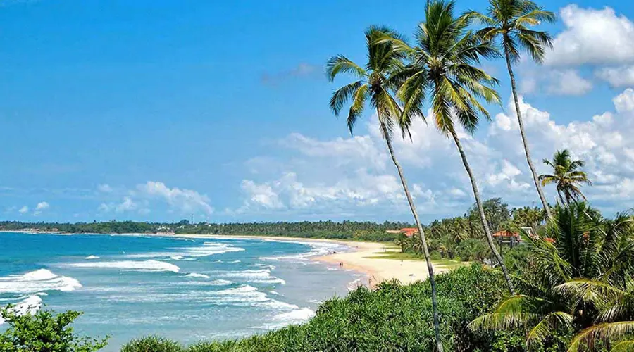 سفر از اصفهان به بنتونا